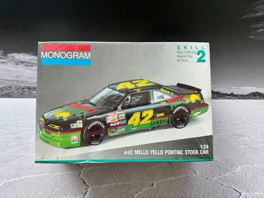 Monogram #42 Mello Yello Pontiac Grand Prix