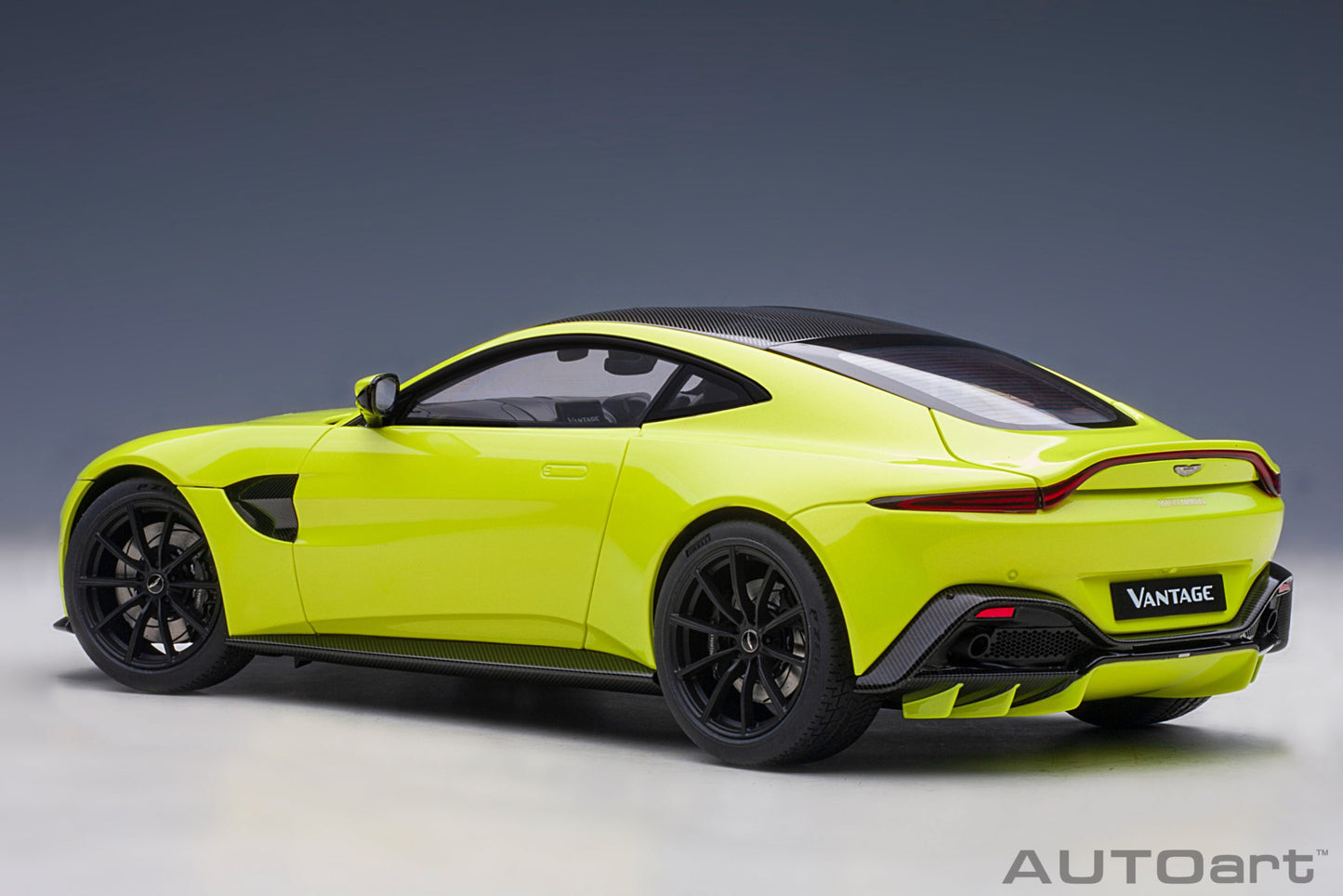 Aston Martin Vantage