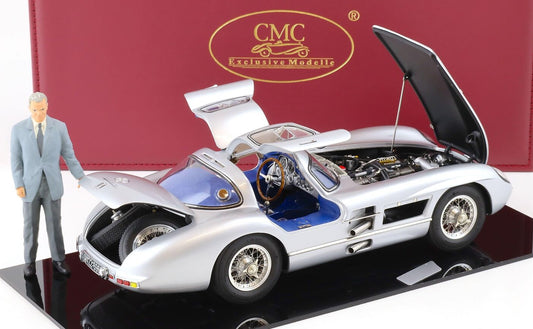 Mercedes-Benz 300 SLR Uhlenhaut Coupé mit Figur von Rudolf Uhlenhaut