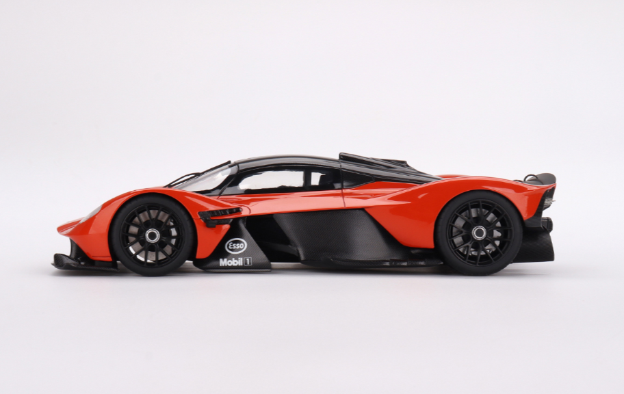 Aston Martin Valkyrie